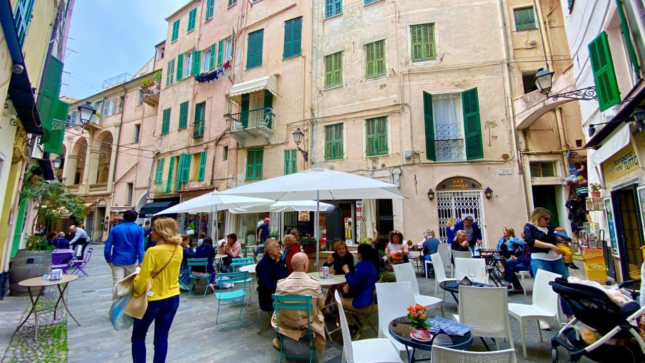 I Tetti Di Via Corradi Vila Sanremo Exterior foto